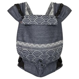 Hoppediz Primeo Baby Carrier with Full-Buckle Design