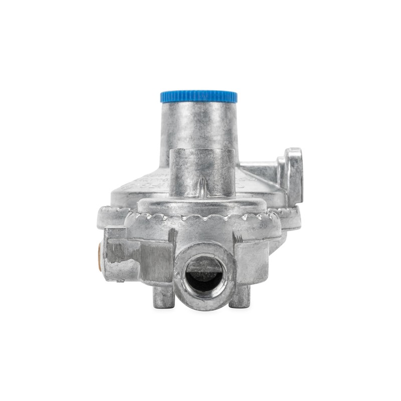 Camco Horizontal Two Stage Propane Regulator - Compatible with 20