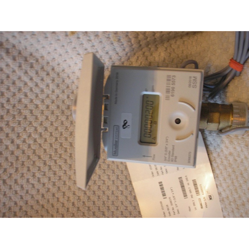 MUELLER Water meter NEW 5/8x3/4 CF. Direct read or wire