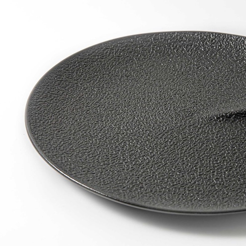 Luxor Dish 10'' Textured Matte Black Porcelain Plate – Modern