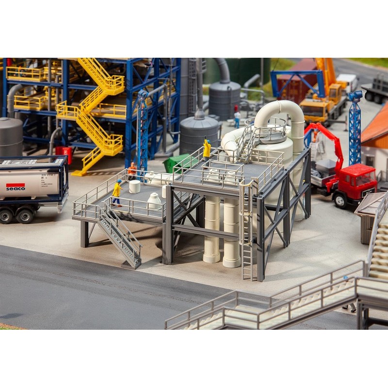 Faller FA130179 Apparatus Scaffolding with Pipes Model Kit, Accessories, Multi-Colour,