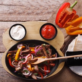 Tortillada – 10 Inch Cast Iron Fajita Pan/Grill Pan Set for Fajitas – incl. wooden Serving Tray + 2 Ceramic dip bowls (Set of 1)