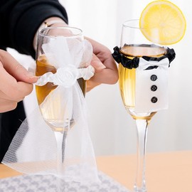 2PCS Marriage Bride Groom Wine Cups Decoration Champagne Wedding Glasses Cups Decoration Engagement Party Ornaments for Women and Man Wedding Champagne Flutes Toast Glass Accessories