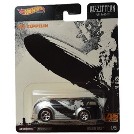 Hot Wheels Haulin Gas 1/5, Black/Silver