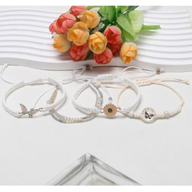 DS 4PCS String beads Charm Bracelets for Teen Girls Dainty cute cartoon Butterfly Daisy Eternal flower Beads Bracelets set for woman and girls Adjustable Stretch bracelet birthday Gift For Friends (Color-9)