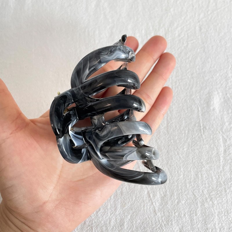 FRDTLUTHW 2PCS 3.74Inch Large Cellulose Acetate Octopus Hair Claw Clips