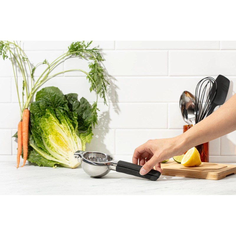 Luminuxe Stainless Steel Lemon Squeezer–Large Manual Citrus Juicer, Non-Slip Grip