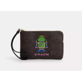 Coach NWT Coach Corner Zip Wristlet/Walle