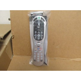 UNIVERSAL ELECTRONICS REMOTE MODEL URC1090 (NEW)