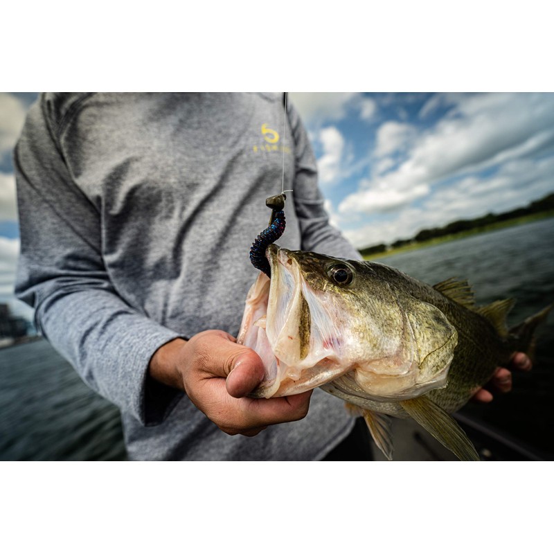 6th Sense Divine Shakey Worm Soft Plastic (Darkwater Bug, 7.0