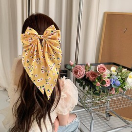 Daisy Flower Hair Bow Clips Cute Sunflower Big Bow Barrettes Yellow Large Ribbon Bow Spring Summer White Daisy Floral Long Tail Hair Accessories for Women Girls Bohemian Hair Decoration