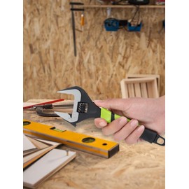 Adjustable Spanner Heavy Duty Wrench with Ergonomic Handle Deep Jaw Wide Opening Wrench Multifunctional Plumbing Wrench for Plumbing Appliance Repair Furniture(8 inches,Black and green two -colored)