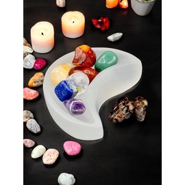 Pro Home Selenite Bowl Moon Shape Alter Cleansing Meditation Spiritual Energy Healing Plate Selenite Charging Crystal Gemstones Crystals Holder Dish White Crystal Bowls Decoration Gift