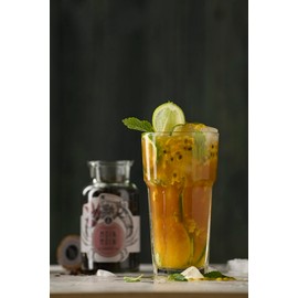 Ankerkraut Moin Moin Black Tea Loose Black Tea for Brewing Makes 8 Litres Sugar Free 80g Cork Jar