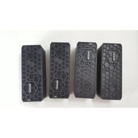 Tech-Life (LOT OF 4 ) BeatBlock BY Tech-Life  Wireless Rechargable Bluetooth Speaker 5V 3W