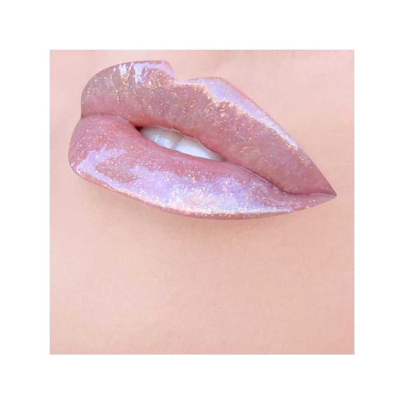 Brillo labial Beauty Creations Ultra dazzle golden girl larga duración