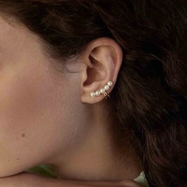 Yheakne Boho Pearl Clip Earrings Gold Pearl Earrings Vintage Pearl Clip Earrings No-Piercing Cartilage Pearl Earrings Jewellery for Women and Girls (Gold), Alloy Steel Silver