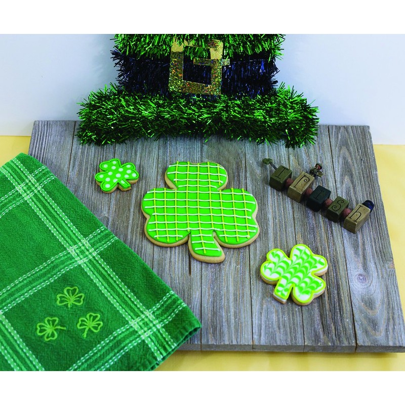 R & M Shamrock Cookie Cutter Set