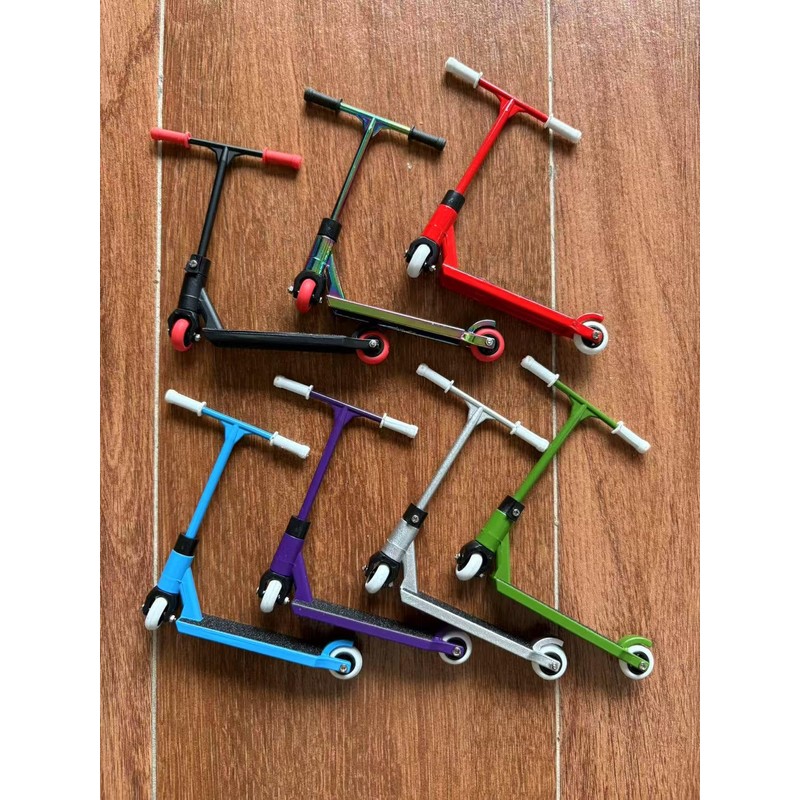 LEEFAI Metal Finger Scooter Alloy Pro Finger Stunt Scooter-Solid Metal