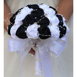 Ramo de novia para boda con broches brillantes redondos, ramo de rosas artificiales para lanzar y tirar para novia y dama de honor, quinceañera (Blanco & Negro, 16 cm)