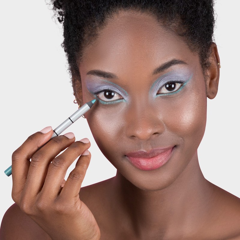Impala - Creamy waterproof eyeliner, colour 311 silver, defined contour