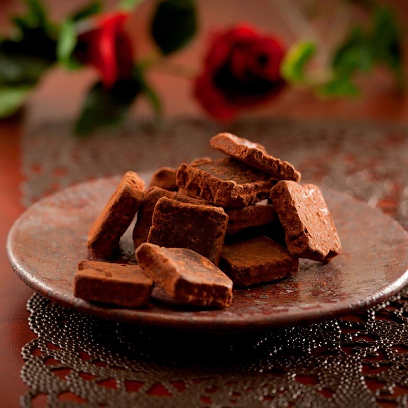 Ryukyu Kokuto Black Chocolat 1.4 oz (40 g) x 30