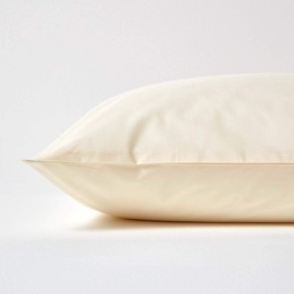 HOMESCAPES Percale Cushion Cover 40 x 80 cm Cream Vanilla, Cushion Cover with Zip, 100% Egyptian Cotton, 200 Thread Count