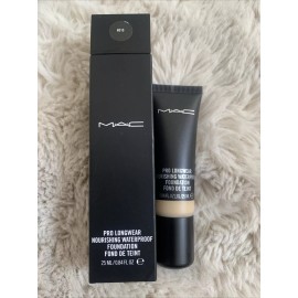 PRO Mac Pro Longwear Nourishing Waterproof Foundation (NC13) (25ml)