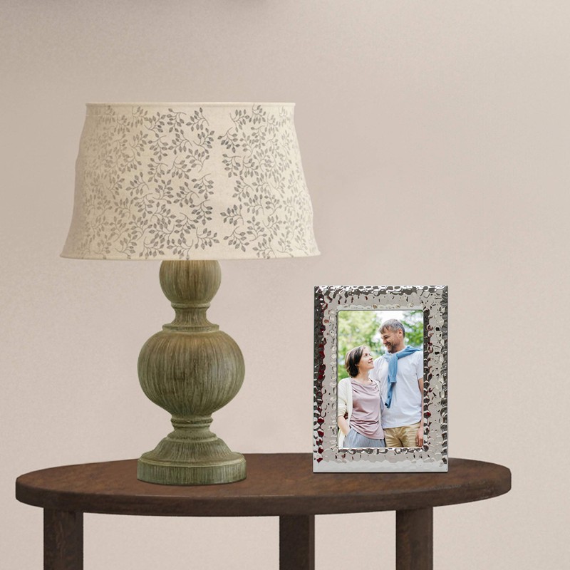 MIMOSA MOMENTS Hammered Metal picture Frame (Silver, 4x6)