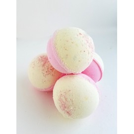 Love Me | Bath Bomb 4oz