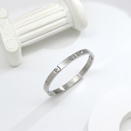 GILIEYER Bracelet made of stainless steel, clover bracelet, love and friendship bracelet, cubic zirconia, cross bracelet, fashion bracelet, Stainless Steel