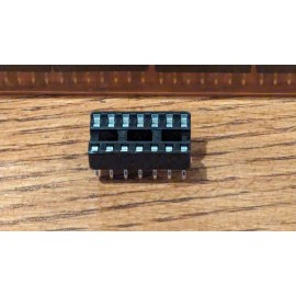 AMP 1 Tube /  AMP  2-641609-3 / 14 Pin DIP Sockets / 30 Per Tube