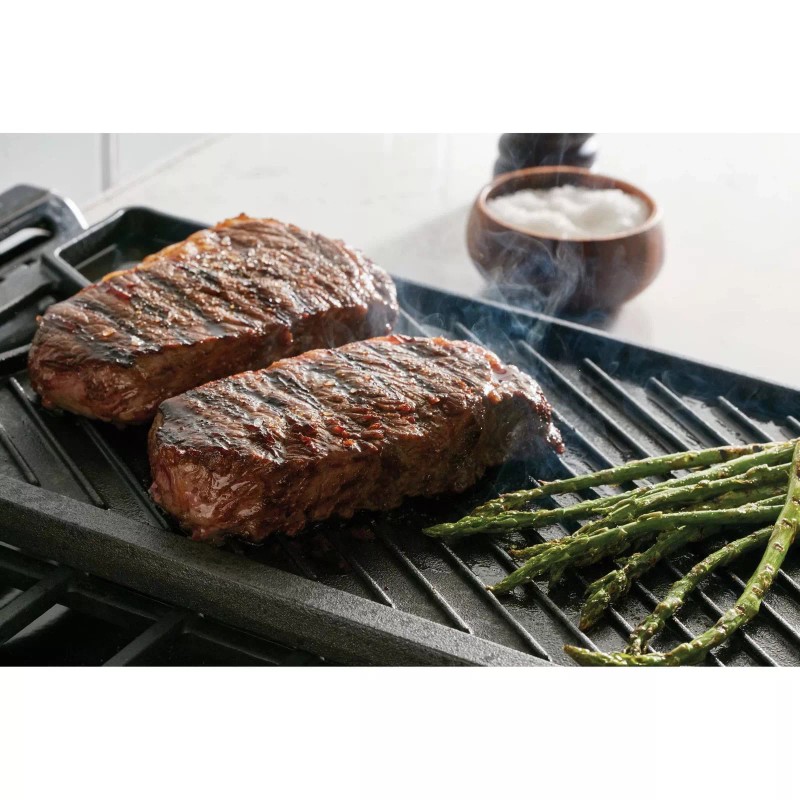 Calphalon Brand New Calphalon Pre-Seasoned Reversible 10" x 18" Cast