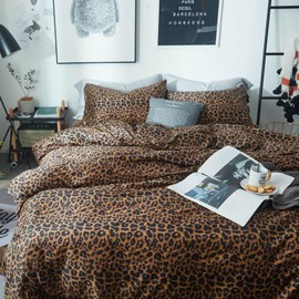 Leopard Comforter Set Full Comforter Set 3 Pieces Leopard Print Comforter Fluffy Soft Microfiber Floral Bedding Set for All Seasons Animal Cheetah Printed Full Size Comforter with 2 Pillowcases