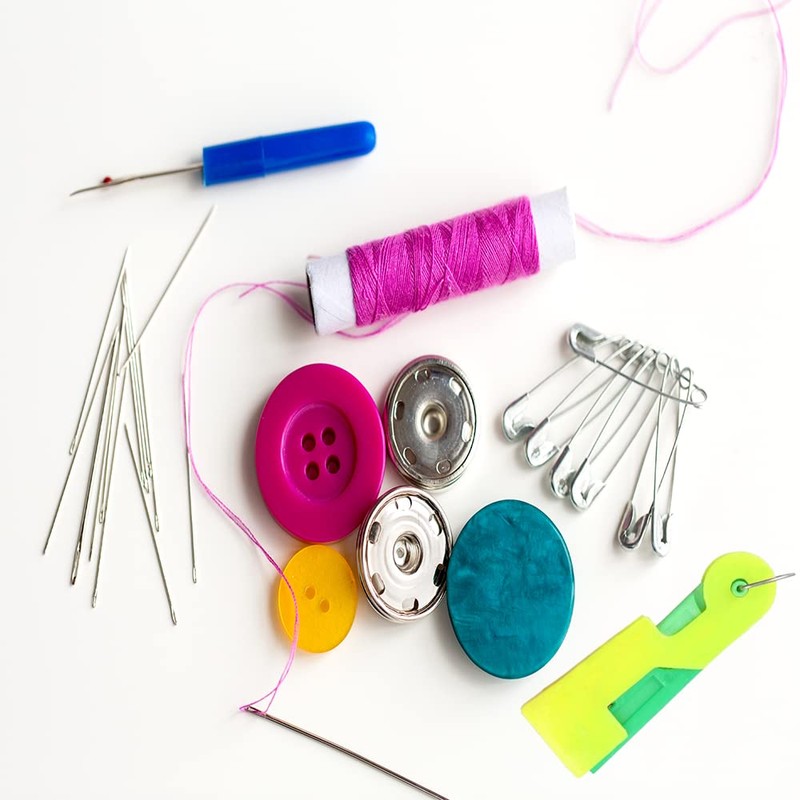 CCLKHY 2 Pieces Needle Threader, Plastic Hand Sewing Needles, DIY