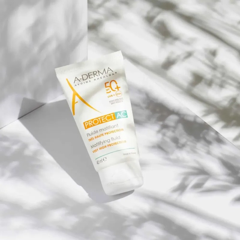 Fluido Matificante Facial A-derma Protec Ac Spf 50+ 40ml