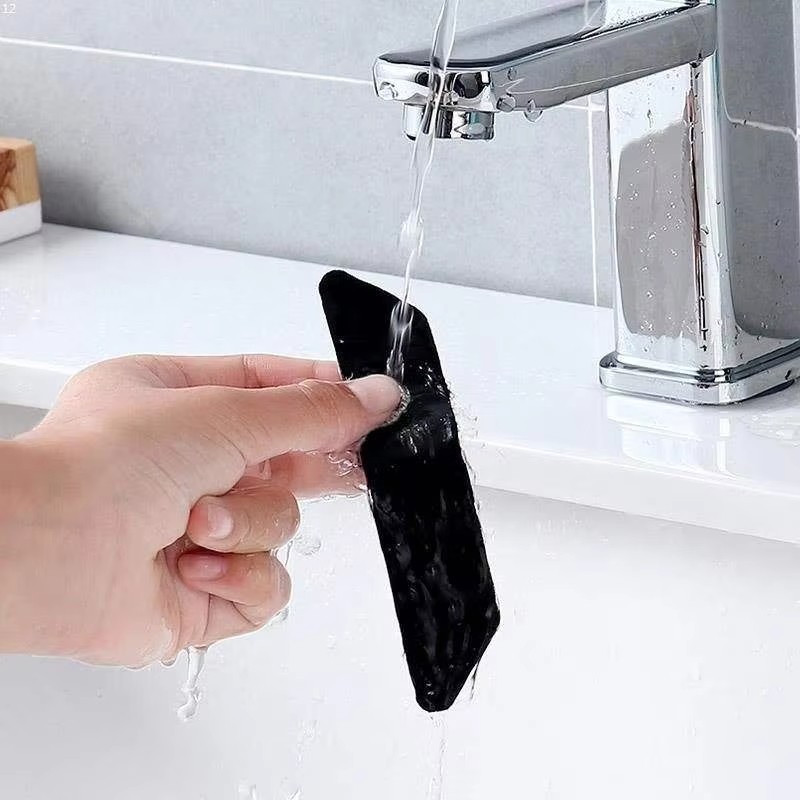 Reusable Rug Corner Gripper Pads for Keeping Rug Edges Flat
