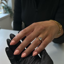 KQueenest Peach Press on Nails Short Oval, Glossy Fake Nails Short Round, Solid Color Acrylic Nails Press on, Pink Short Almond Nails Glue on, Reusable Stick on Nails for Women Daily Wear 24 Pcs