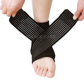 SC Neoprene Ankle Stabiliser Support Wraparound with Adjustable Compression Straps - Sports Injury Protection - Athletic Ankle Ligament Joint Stabiliser/Sprain/Strain (One Size - Single, Black)