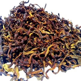 Aquatic Foods Inc. Earthworms, Freeze Dried Earthworms Perfect Hight Protein Diet for Large Tropicals, Pond Fish, All Turtles, Hamsters, All Rodents, Birds, Reptiles - 1/8-lb