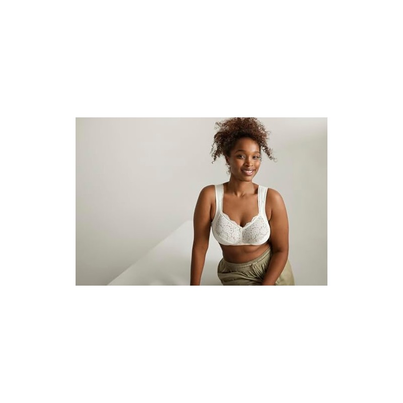 Wonderbra Womens Full Support Cushioned Strap Wireless Bra, White, 34C