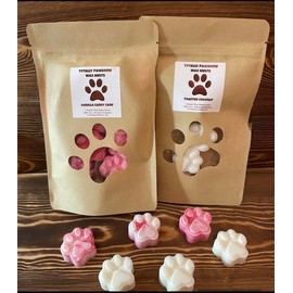 Dog Paw Wax Melts -Strong Scent- Long Lasting - Eco-Friendly - Hand-Poured - Large Melts - Wax Tarts - Soy (Clean Cotton)