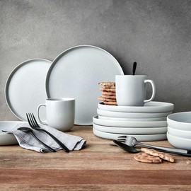 BUTLERS Tasse mit Henkel 400ml Steinzeug -CASA NOVA- Teetasse Kaffeetasse Kakaotasse Cappuccinotasse in modernem, minimalistischem Design | Spülmaschinen- und mikrowellenfest