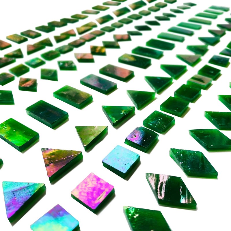 KALUCION Iridescent Green Mosaic Tiles for Crafts, 280 Pieces Mixed