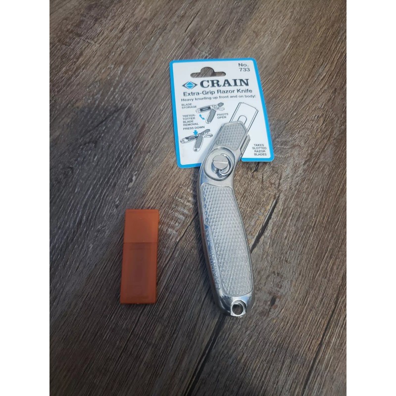 Crain Knife Crain 733 Carpet Knife and 10 blades
