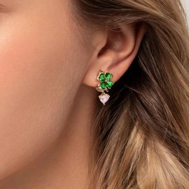 JeanBeau St Patricks Day Green Shamrock Clover Leaf Small Gold Hoop Huggie Earrings for Women, Cute Emerald Rhinestone Love Heart Drop Dangle Valentine Prom Jewelry Gift.