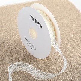 Cream White Lace, 1.2 Inch Wide × 50 Yards Fabric Vintage Pattern Roll Ribbons, Lace Trim Ribbon, Lace Ribbons for Crafts, Gift Wrapping, Flower Design, Party Decorations, Bridal Wedding(50Yards)