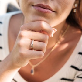 espere Emerald Cut Bezel Set CZ Halfway Eternity Band | 7 Stone Wedding Anniversary Band Bridal Set (Small CZ - 3 * 2mm, 4)