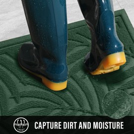 HIYARD Front Door Mat, Absorbent Resist Dirt Welcome Door Mat Indoor Outdoor, Waterproof Doormat, Sturdy Non Slip Backing, Fade Resistant, Low Profile Entry Mat for Entryway, 29×17, Green