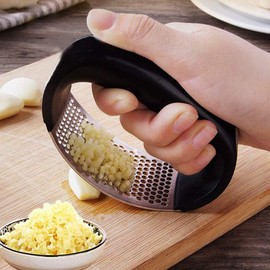 Mr Gadget's Solutions Garlic Press Stainless Steel Design Mincer Squeezer Crusher Chopper